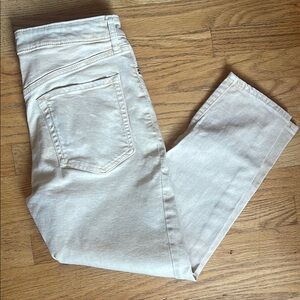 Old Navy OG Straight High Rise Cream Jeans 6 Petite